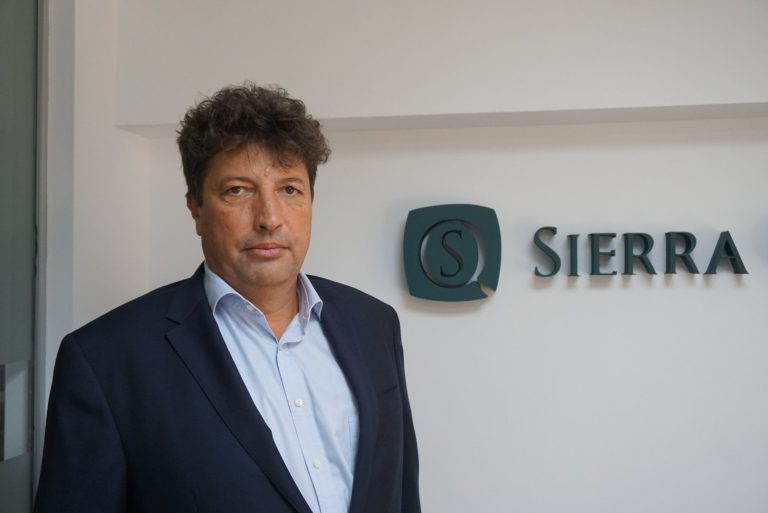 Analiză Sierra Quadrant. Cum relansăm economia? Restructurarea timpurie a afacerilor va salva peste 500.000 de locuri de muncă
