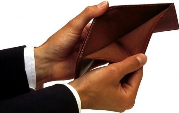 Analiză Frames: Noua lege a insolvenței caută vinovați de serviciu în economie